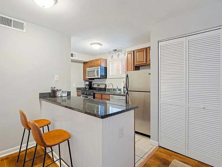 3018 Park Ave — Photo 8