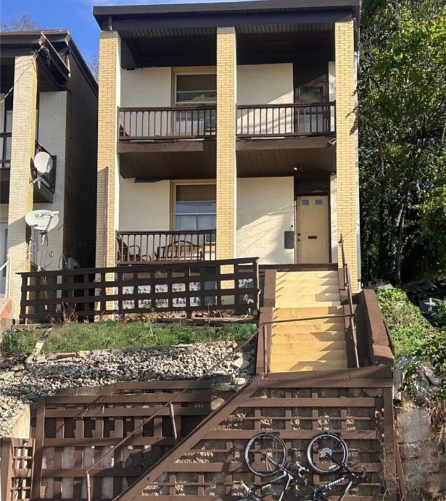 1st image of 2460 Colorado Way