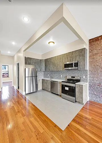 539 Rogers Ave #2 Photo 1