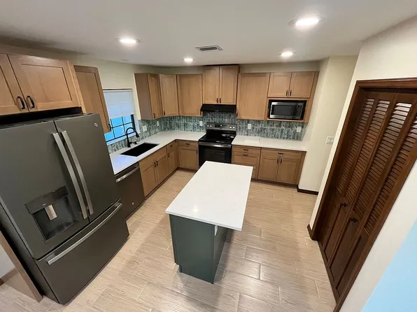 106 10th Ct, Vero Beach, FL 32962