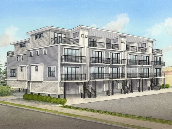 16 N End Blvd #5, Salisbury, MA 01952