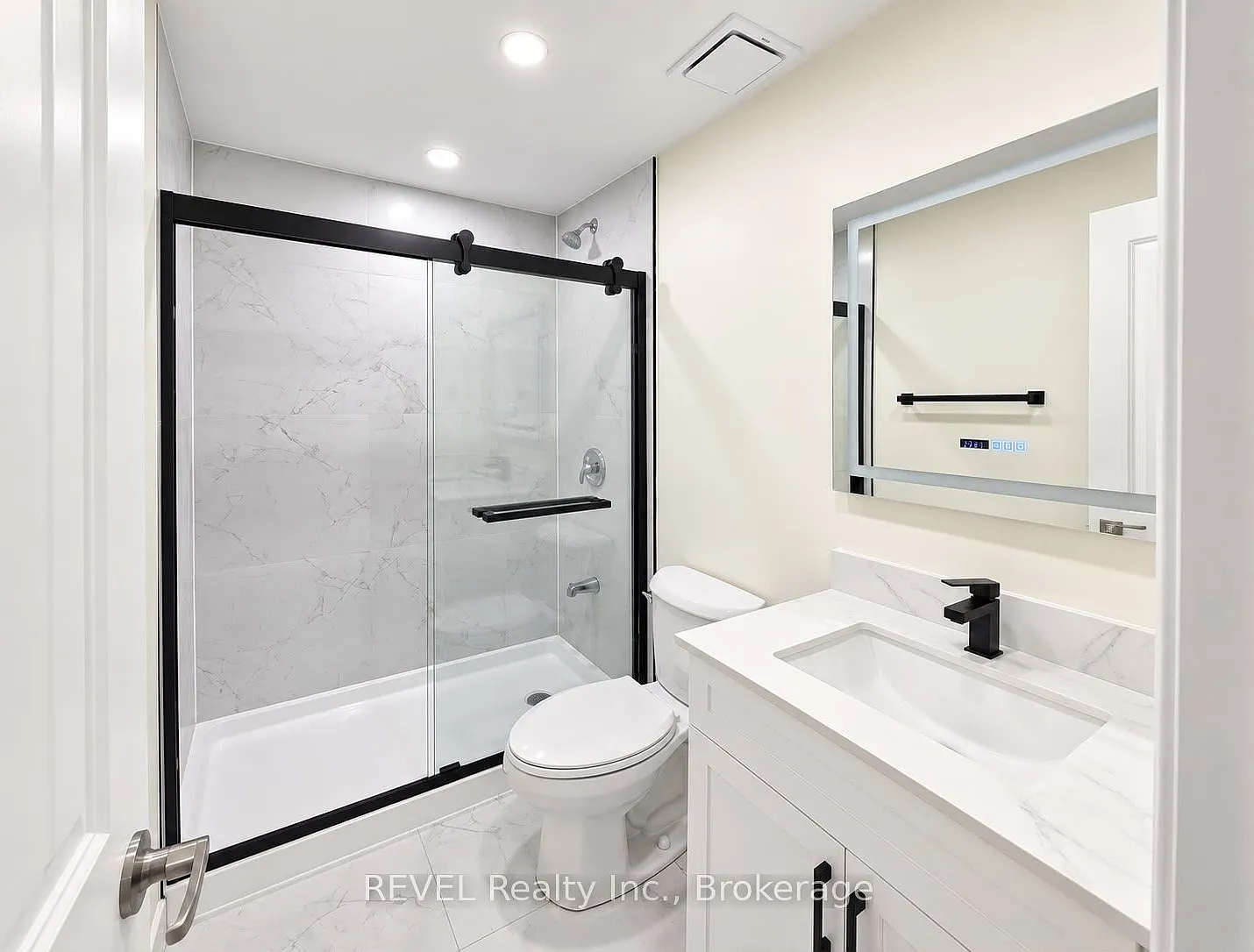 2 bed, $1,650 — Photo 3