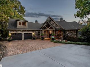 94 Eagle Rock Rd, Landrum, SC 29356