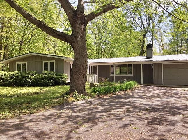 1st image of 6606 Terry Ln