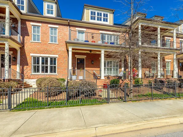 121 E 3rd St, Chattanooga, TN 37403