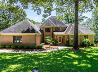 116 Shadowood Dr, Warner Robins, GA 31088