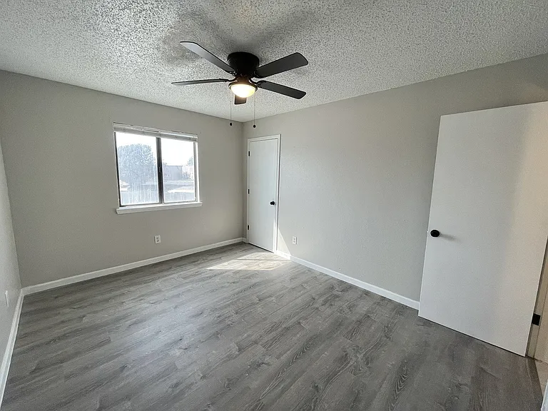 2935 Claude Dove Dr — Photo 22
