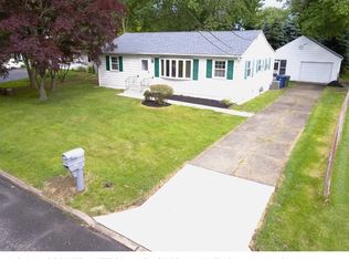 1105 Mercer Ave, Voorhees, NJ 08043