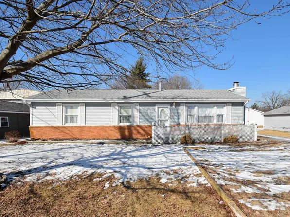 602 W Muller Rd, East Peoria, IL 61611