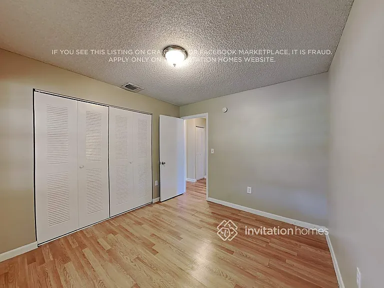 13641 Newport Mnr — Photo 10
