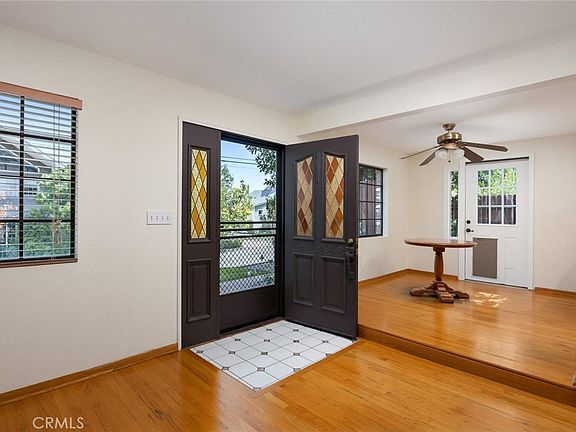 4th image of 81 W Montecito Ave