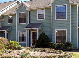 1698 Hunters Run Dr, Mount Pleasant, SC 29464