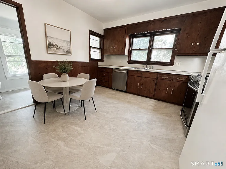 23 Quintard Ave #A — Photo 4