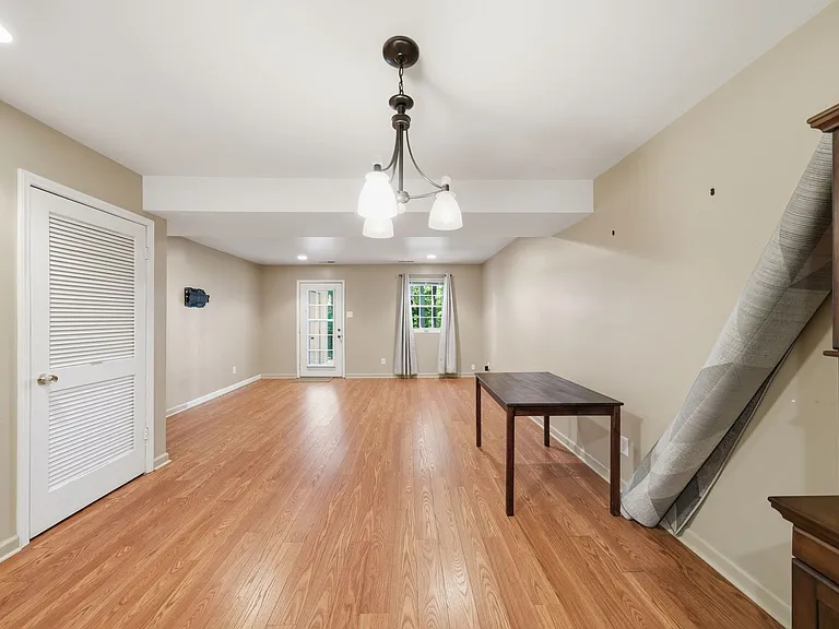 6355 New Market Way — Photo 14