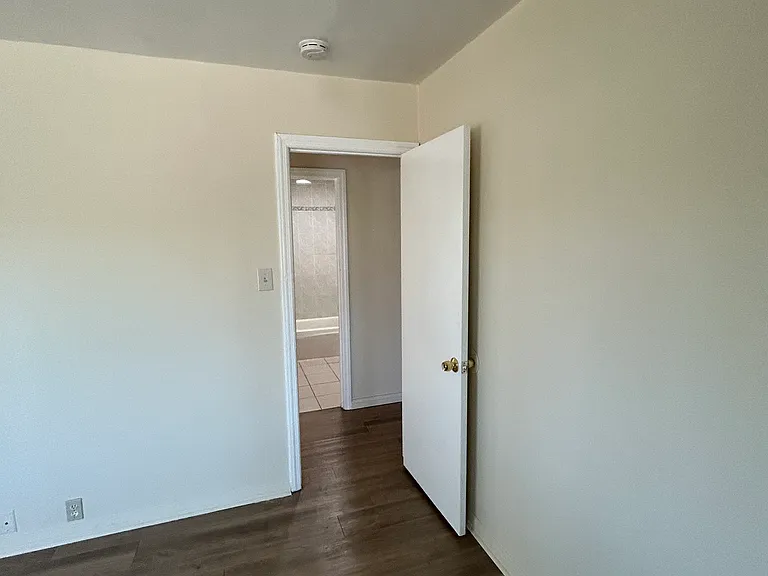 135 Elm Ave — Photo 6