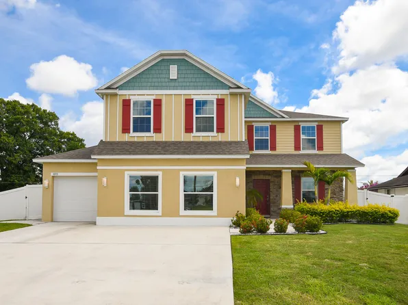 1033 SW General Patton Terrace, Port St Lucie, FL 34953