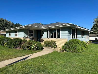 971 Scott St S, Shakopee, MN, 55379