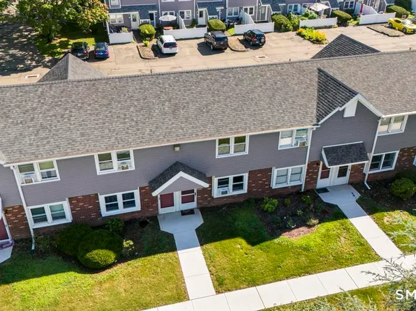 211 East Main Street #C28, Branford, CT 06405