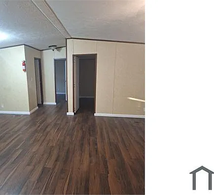 906 Oak St — Photo 4