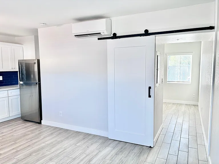 70 E Mitchell Dr #202 — Photo 12