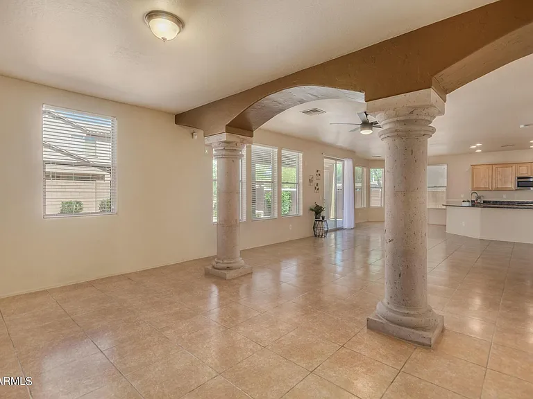 35305 N 31st Dr — Photo 11