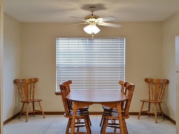 4th image of 3445 Sibley Ln