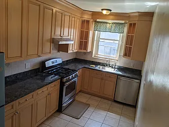 Rented by Alexiou Realty