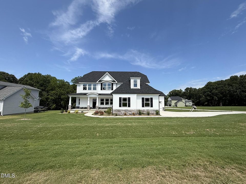 1st image of 25 Mineral Springs Way
