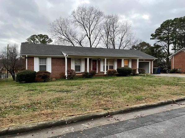 1516 Fell Ave NE, Huntsville, AL 35811