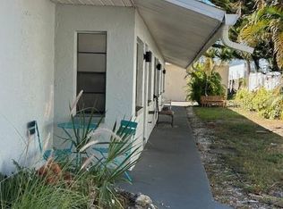 1562 S Jefferson Ave, Clearwater, FL 33756