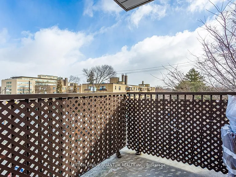 2550 Bathurst St #218 — Photo 16