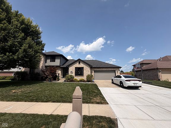 3rd image of 2225 Marina Ct