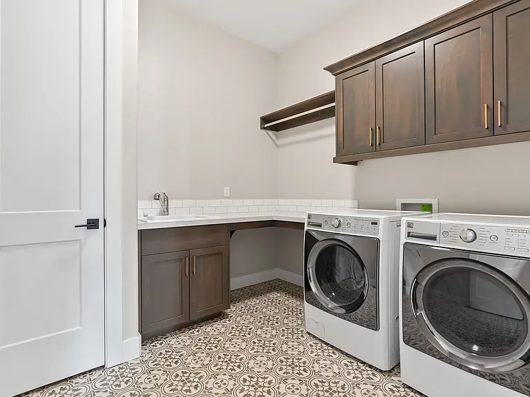 7820 W Cardinal Dr — Photo 20