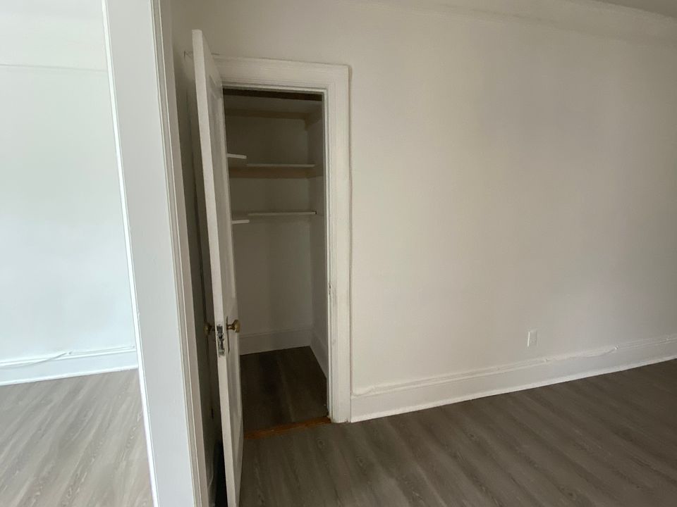 1st image of 51 Linden St Floor 2