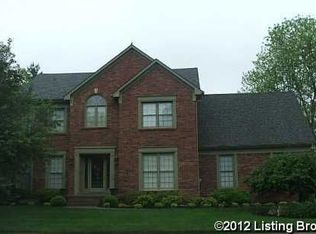 712 Foxgate Rd, Louisville, KY 40223