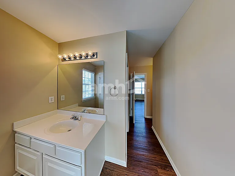 2000 Sweet Gum Ct — Photo 15