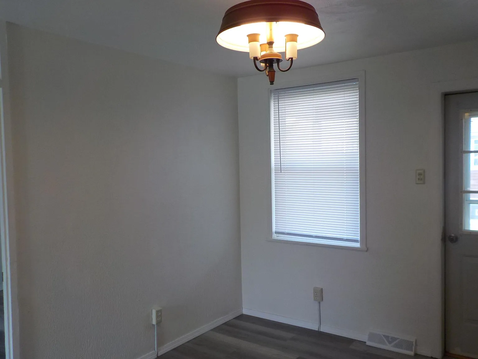 Cumberland Vlg, Carmichaels — Photo 3