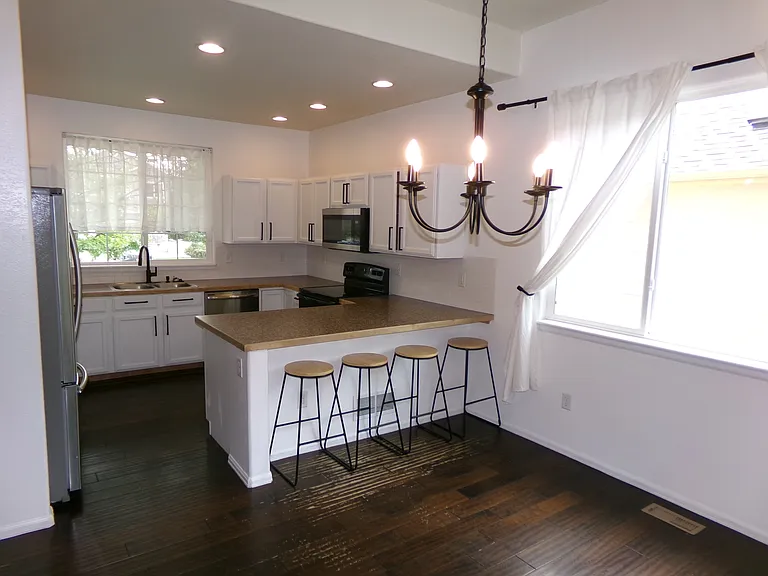 2613 Bar Harbor Dr — Photo 12