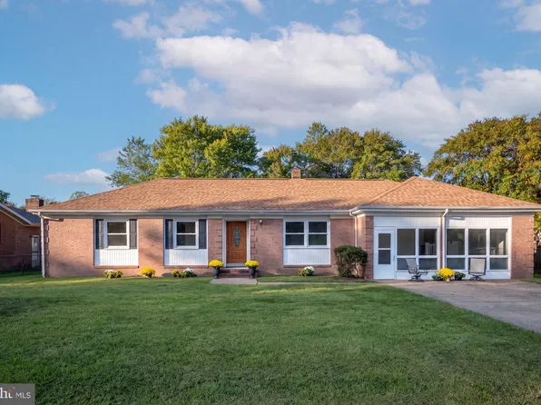 239 Darl Cir, Colonial Beach, VA 22443