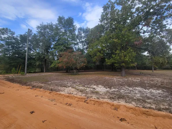Lots 9&10 W May Lilly Ct, Defuniak Springs, FL 32433