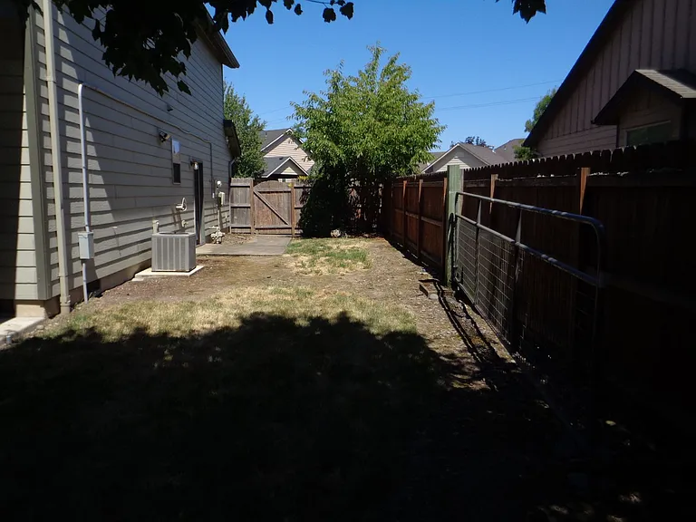 3426 Duck Pl — Photo 5