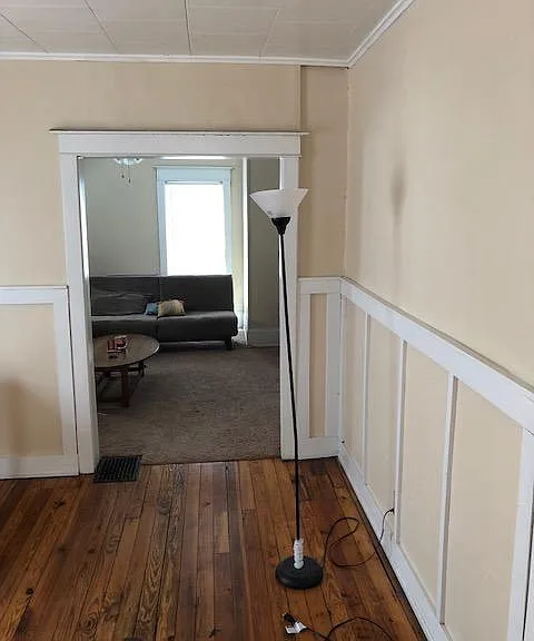344 Houseman Ave NE #2 — Photo 5