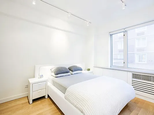 Sold by Sotheby's International Realty | media 4