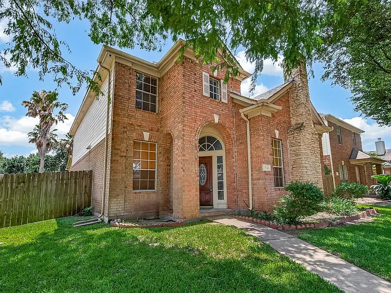 15903 Timber Chase Dr — Photo 2