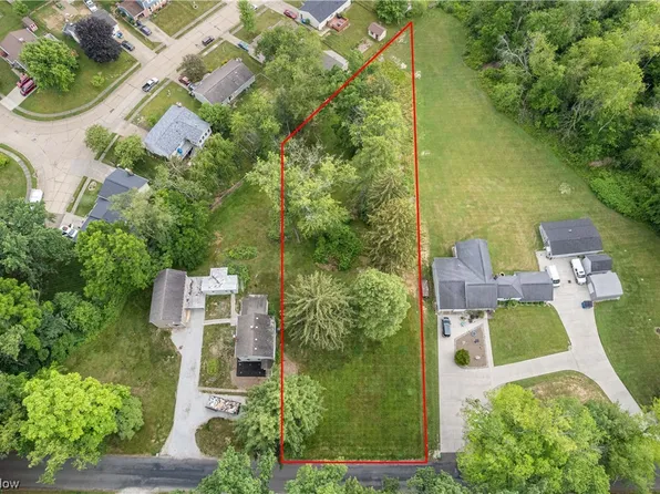 River Rd, Canal Fulton, OH 44614
