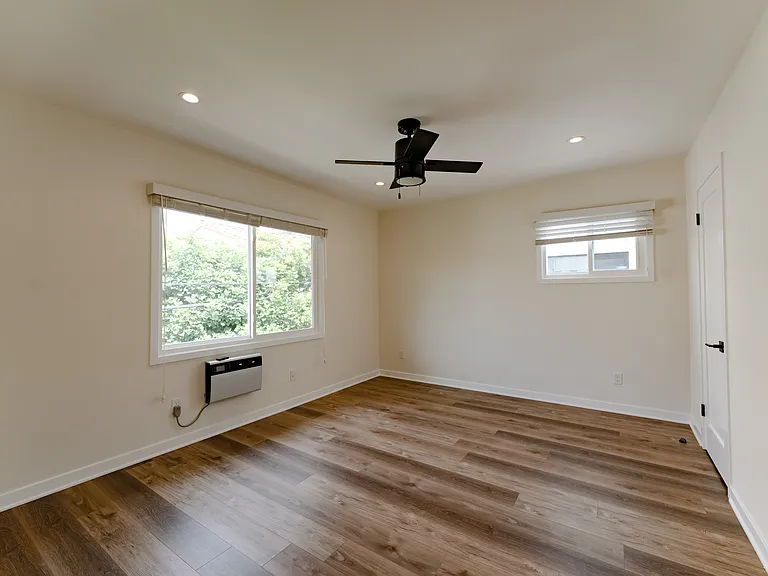 1319 Havenhurst Dr #15 — Photo 14
