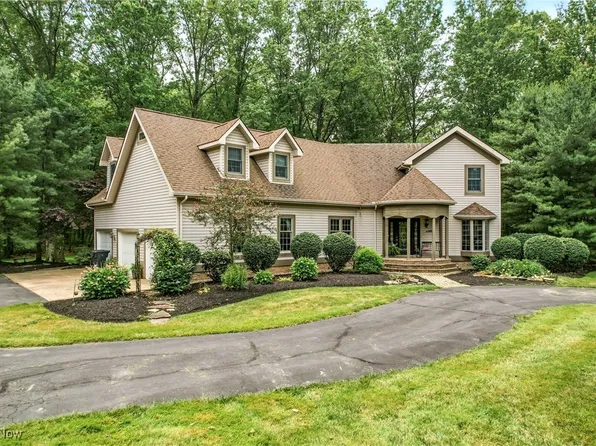 1681 State Rd NW, Warren, OH 44481