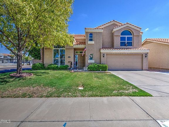 3rd image of 4361 E AMBER RIDGE Way