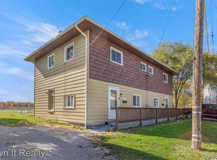 32031 Cheboygan Ct, Westland, MI 48186