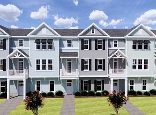 9621 21st Bay St, Norfolk, VA 23518